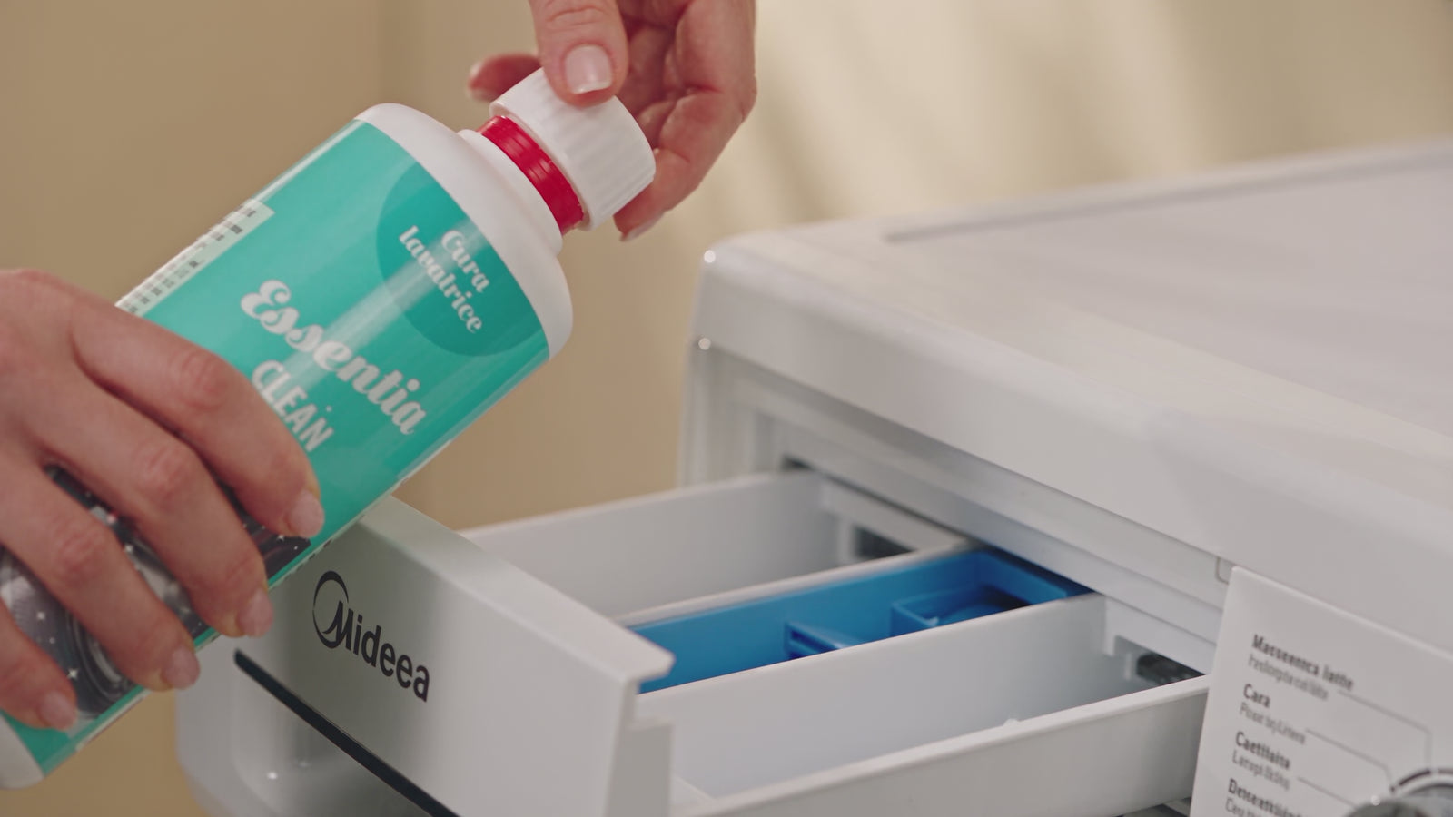 Essentia CLEAN — video navodila za uporabo